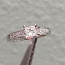 Diamond Engagement Ring 💍 😍 