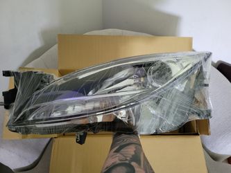 Mazda 2012 Headlights