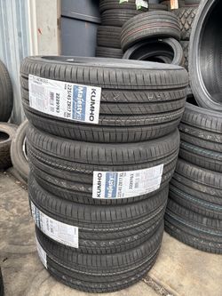 225/45/17 kumho tires