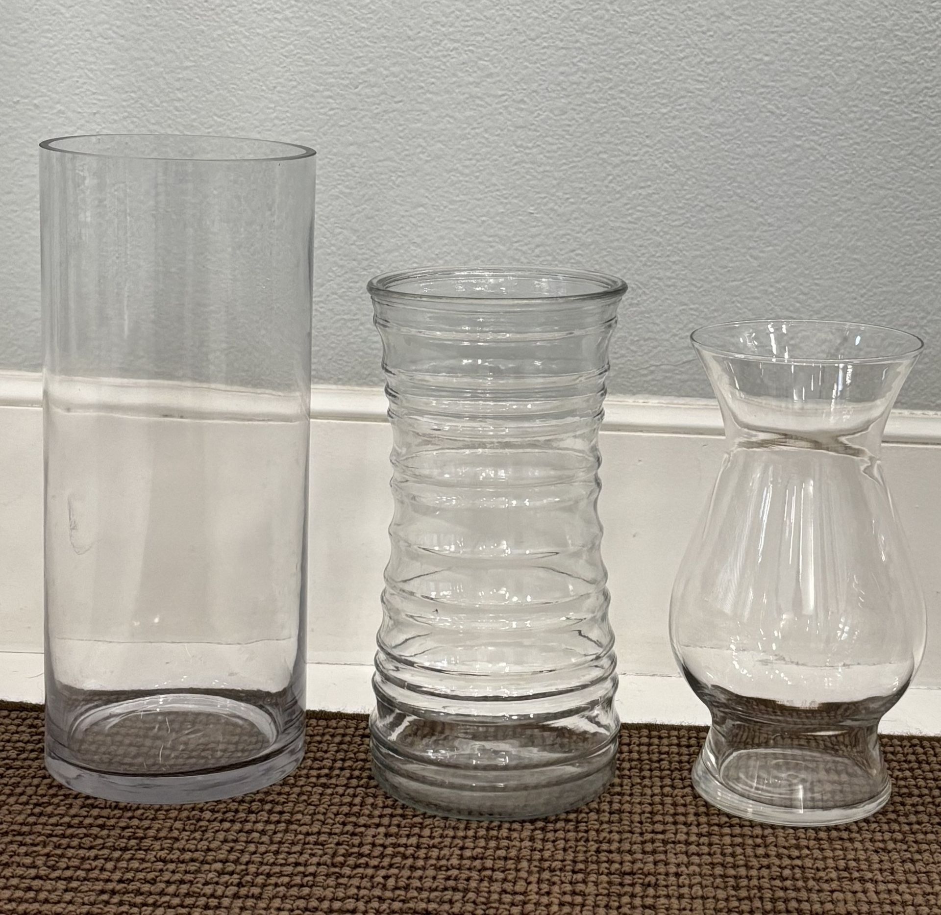 Set of 3 clear glass flower Vases - 9 10 12 inches tall
