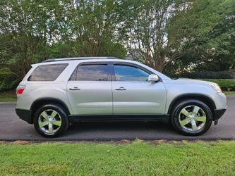 2011 GMC Acadia SUV