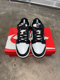 Nike dunk ‘Panda’ size 7
