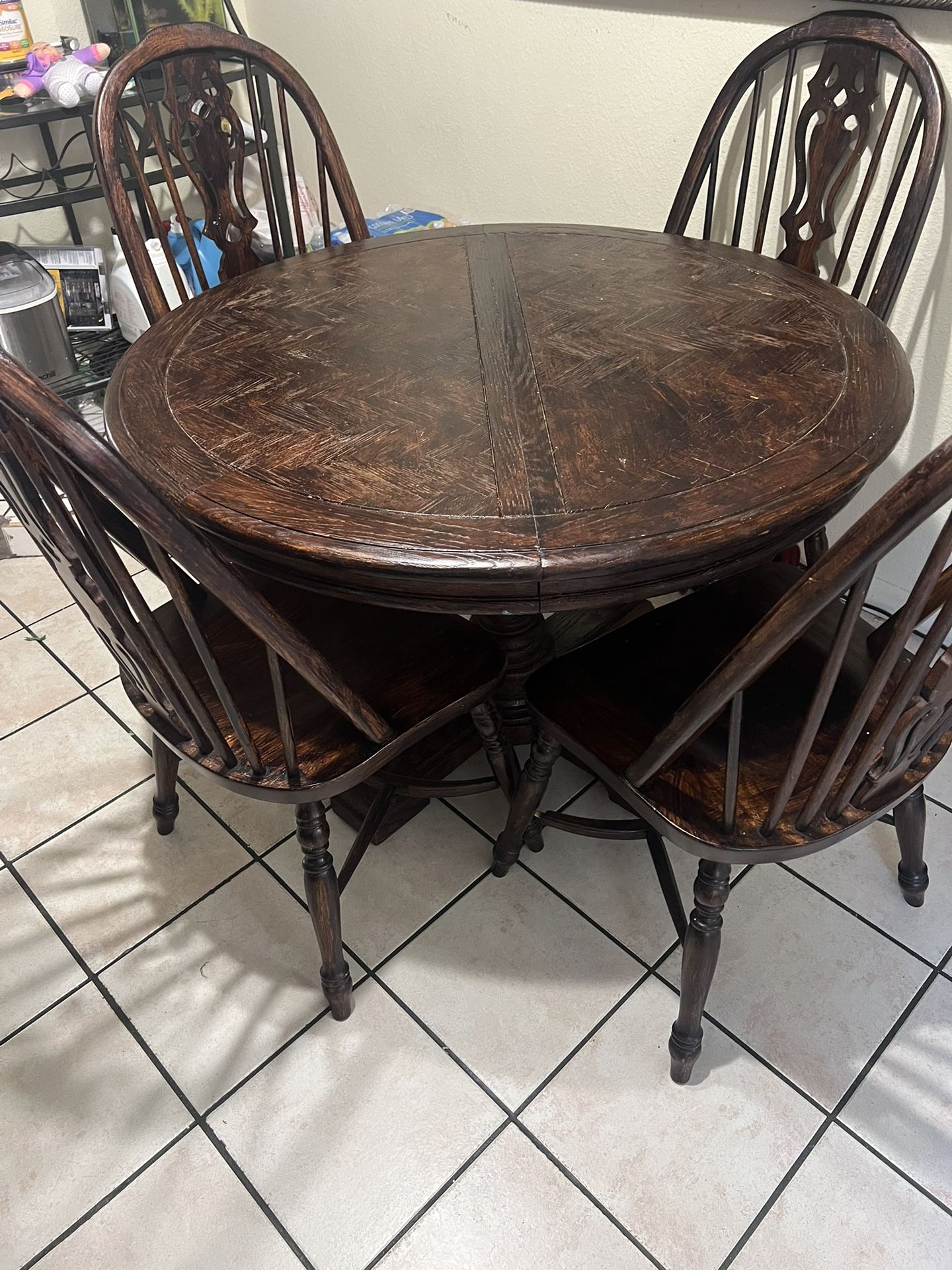 Dinning Table