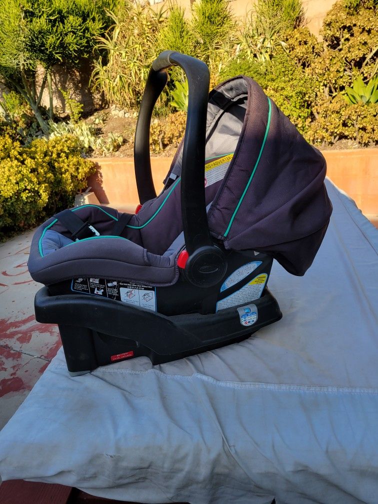 Baby Carseet, Ergobaby Support Andbaby Carier