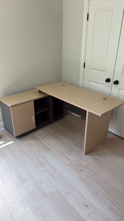 Brand new corner desk