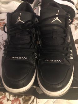 Tenis Jordan size 9