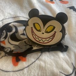 Nightmare Before Christmas Scary Teddy Fanny Pack Loungefly for Sale in Hesperia CA OfferUp