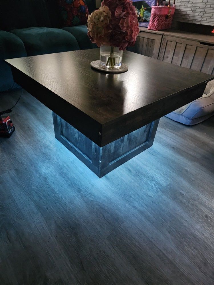 Coffee Table ☕️