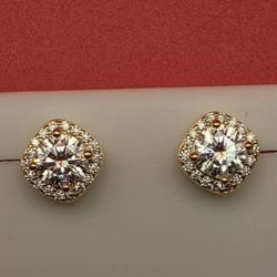 ✨ Moissanite Halo Stud Earrings | Solid 925 Silver | 1.00 CTW