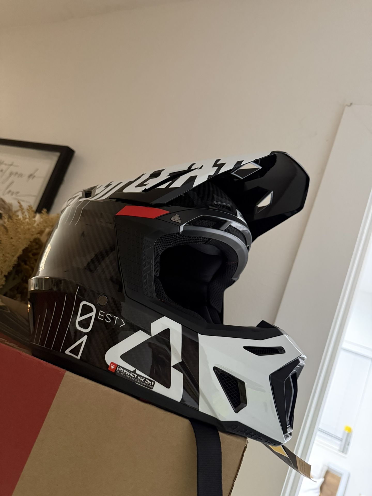 Helmet Leatt