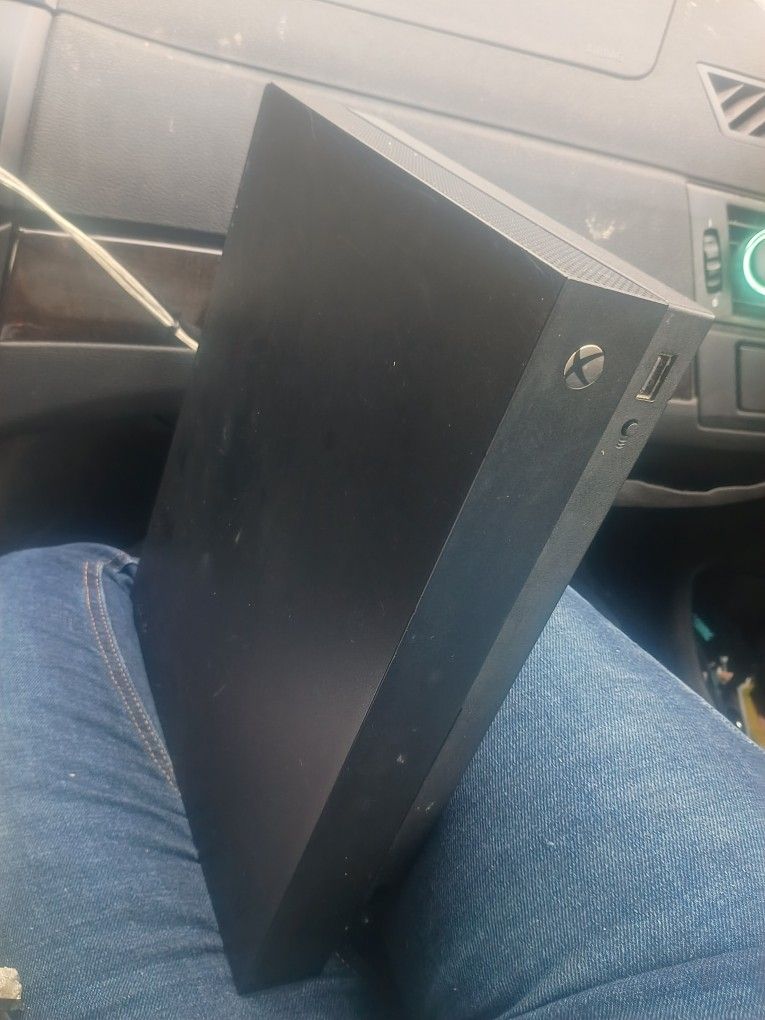 Xbox One X