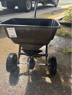 70lb walk behind spreader