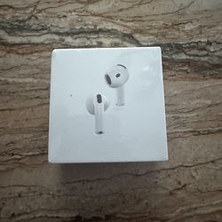 Airpod 4s with noise cancelation