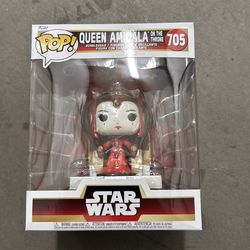 Funko pop Star Wars queen amidala on throne