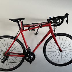 2023 Trek Bike Size 28