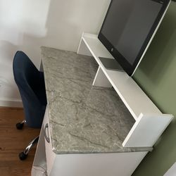 Desk,chair,HP All In One