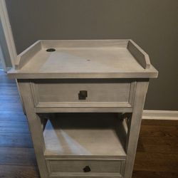 Nightstand 