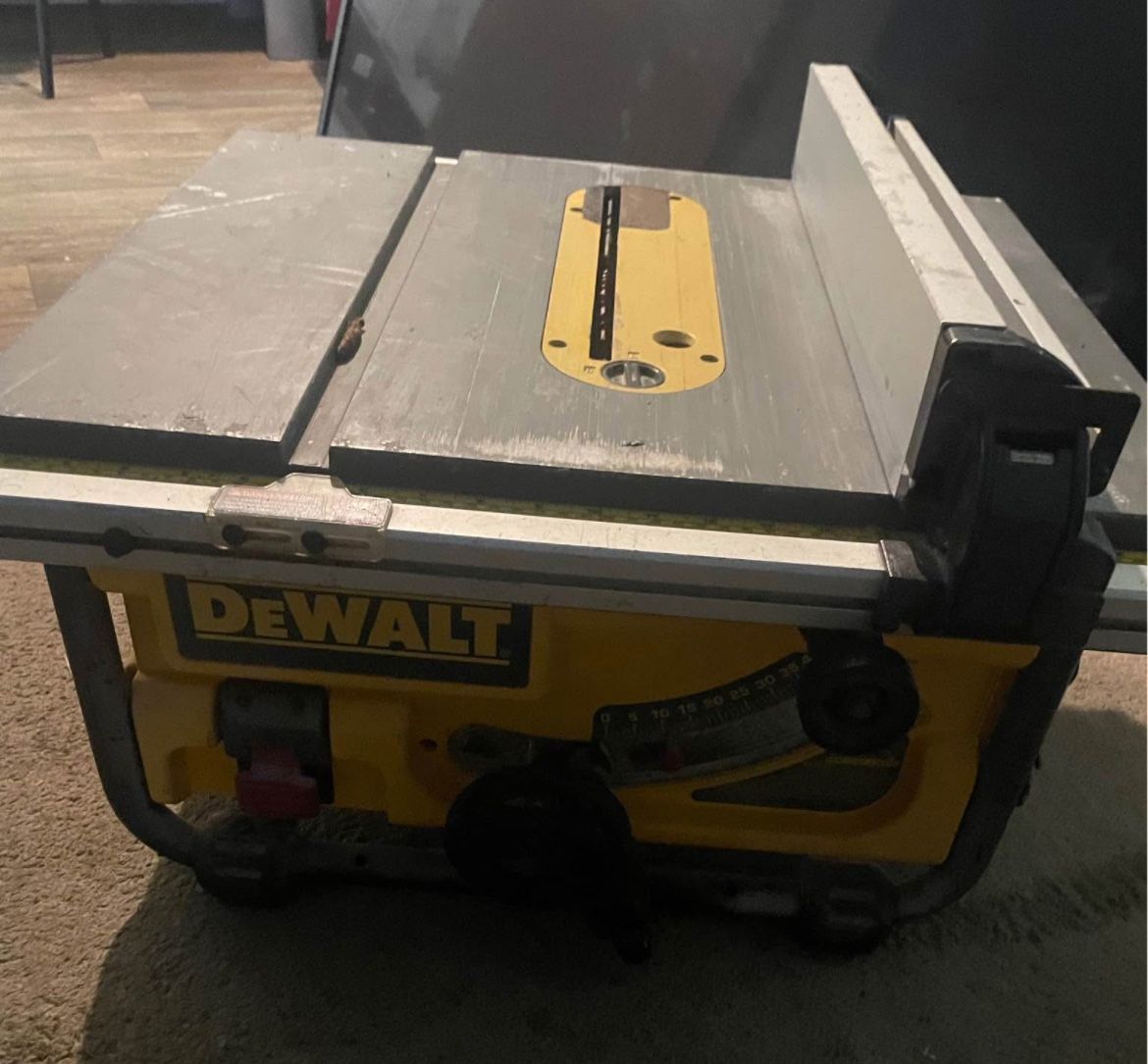 Dewalt Table Saw 