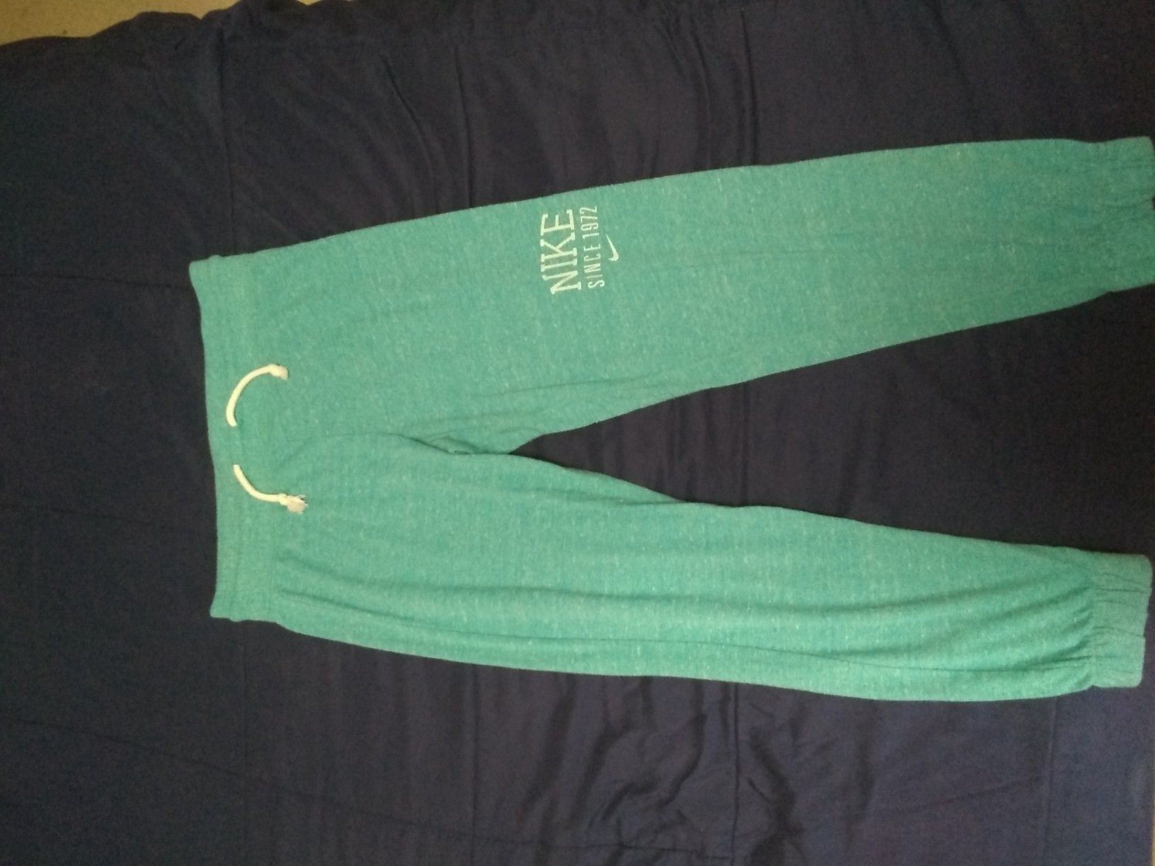 New Nike sweat pants