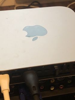 Mac mini late 2014 i5 4gb ram 512 ssd