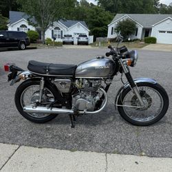 1972 Honda 450 Double Overhead Cam motorcycle