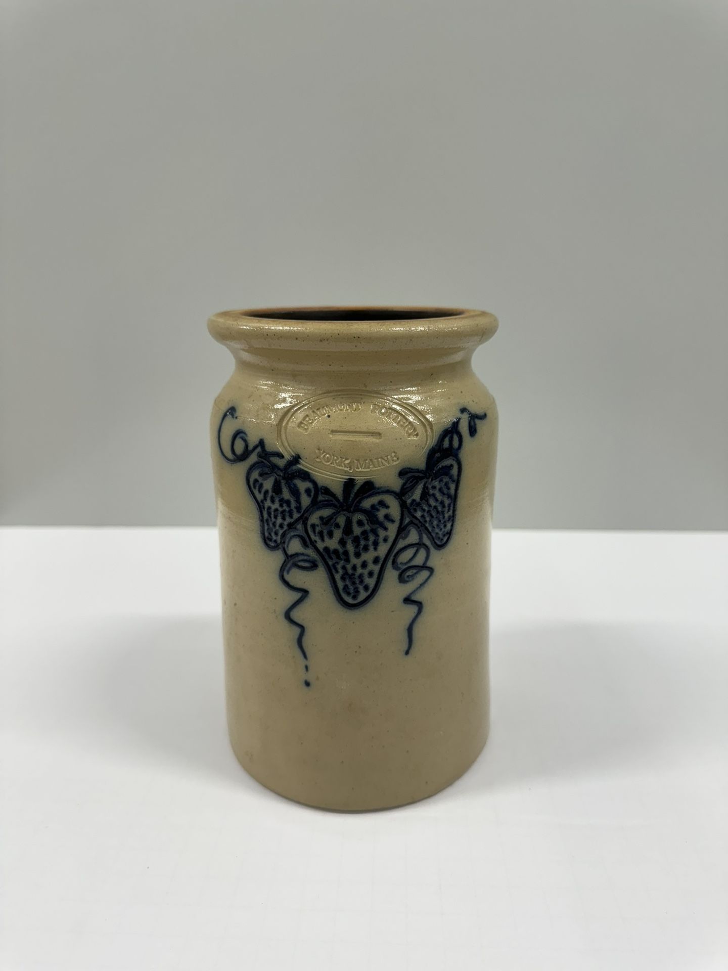 Beaumont Brothers Pottery Strawberry Pottery