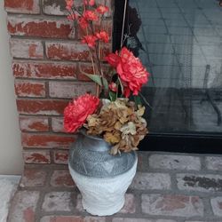 Vase White And Grey Ceramic 