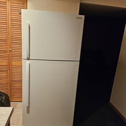 Brand NEW fridge 