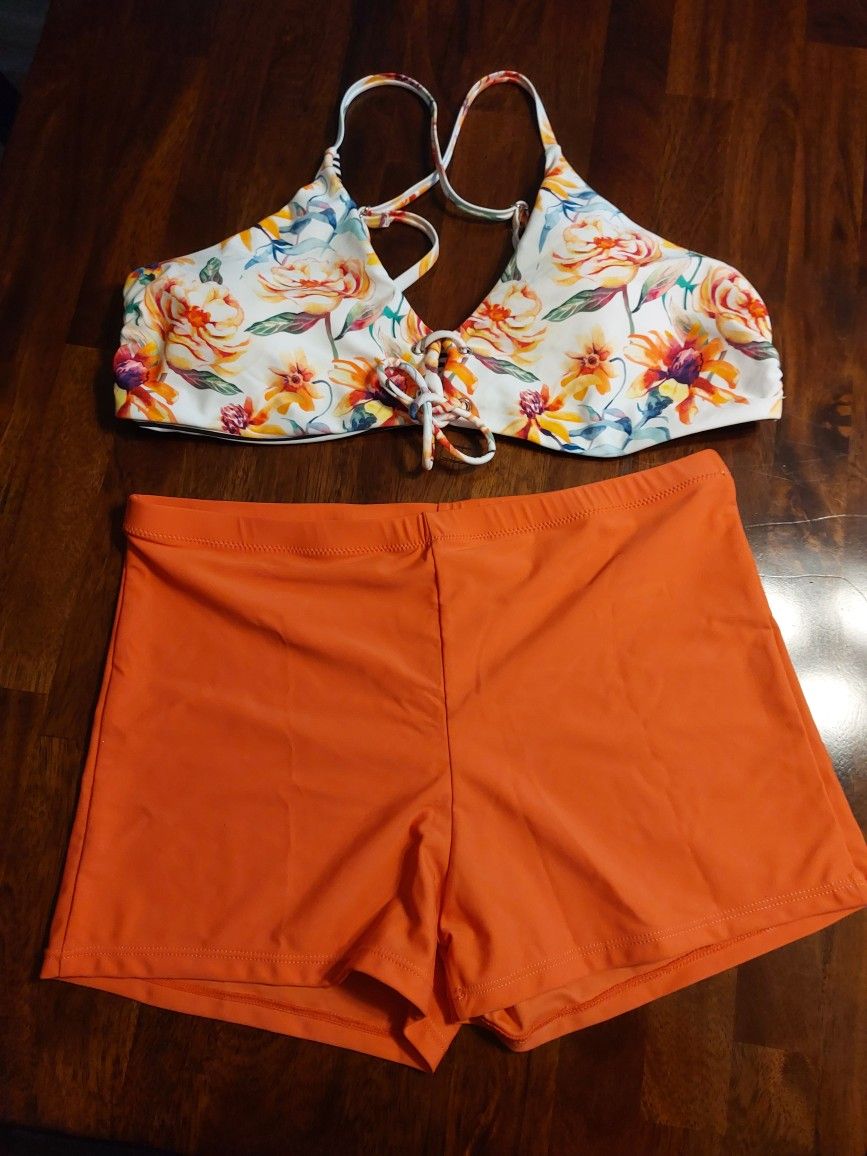 New Beautiful Bathing Suit Size XL See Photos. Cash /Pickup Only