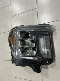 2020-2023 GMC sierra HD 2(contact info removed) headlight left passenger side LED