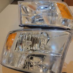 NEW 2009 - 2018 Dodge Ram truck headlight assemblies