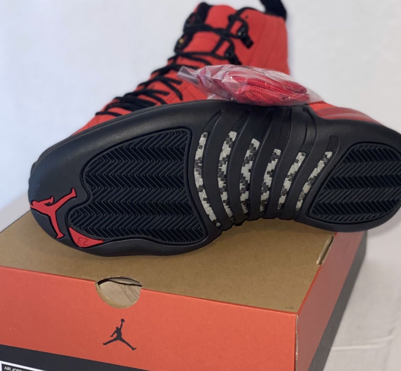 12 Reverse Flu Game Air Jordan Varsity Red 12 Jordan 12 Reverse