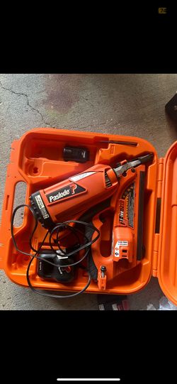 Paslode CF325XP Cordless XP Framing Nailer Kit – NEW w/ Battery, Charger & Cas