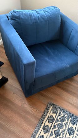 Blue swivel chair.