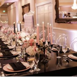 Tons Of Wedding Decor Items! 