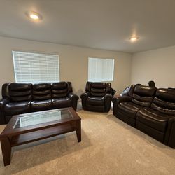 Leather sofa set