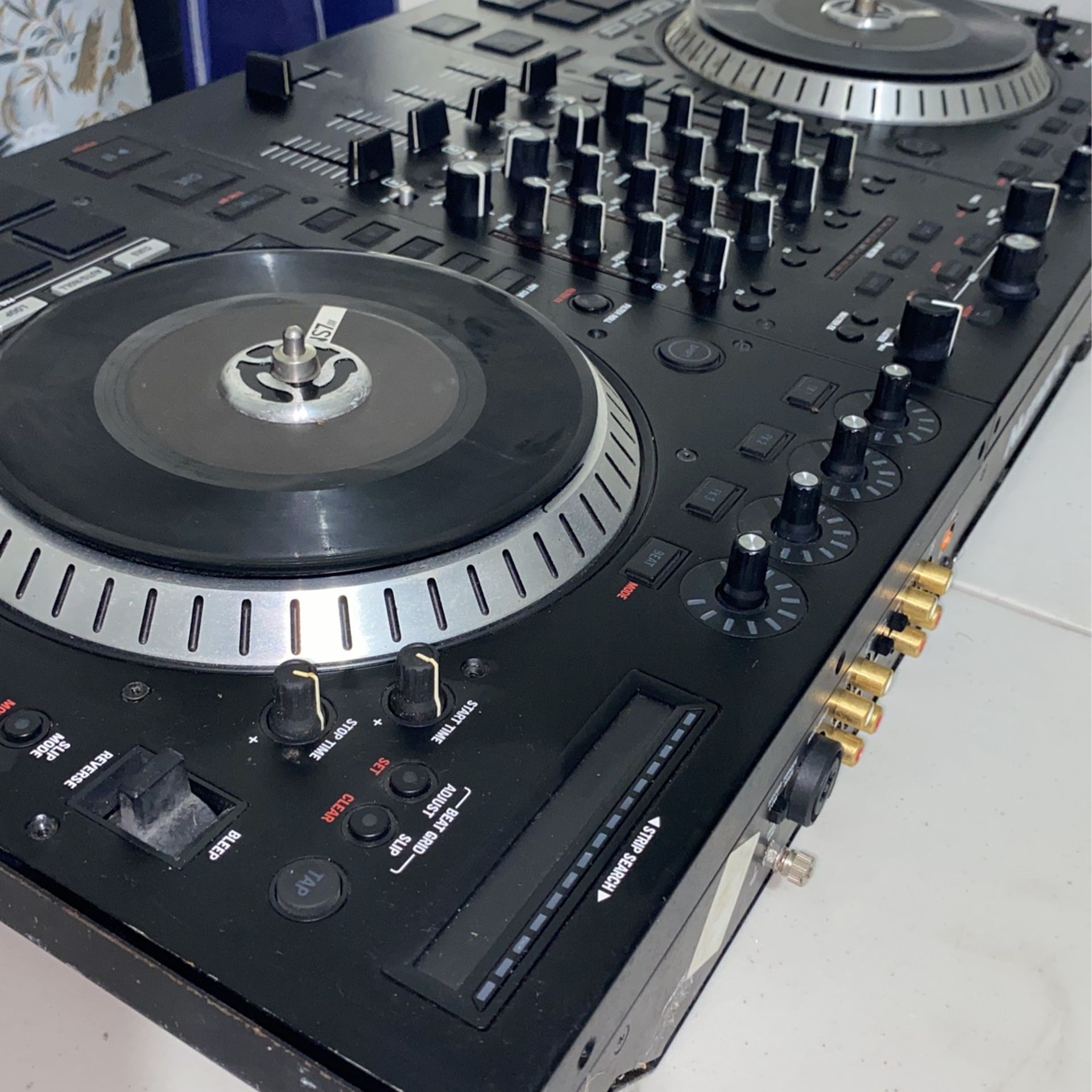 Numark NS7III