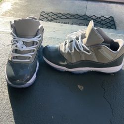 Air Jordan 11 Retro Low 'Cool Grey'