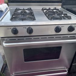 Magic Chef Gas Stove 