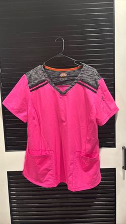 Scrub top