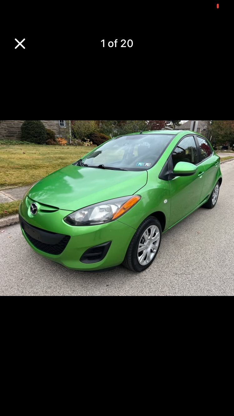 2012 Mazda Mazda2