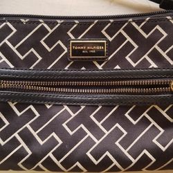 Tommy Hilfiger Purse Crossbody Shoulder Bag