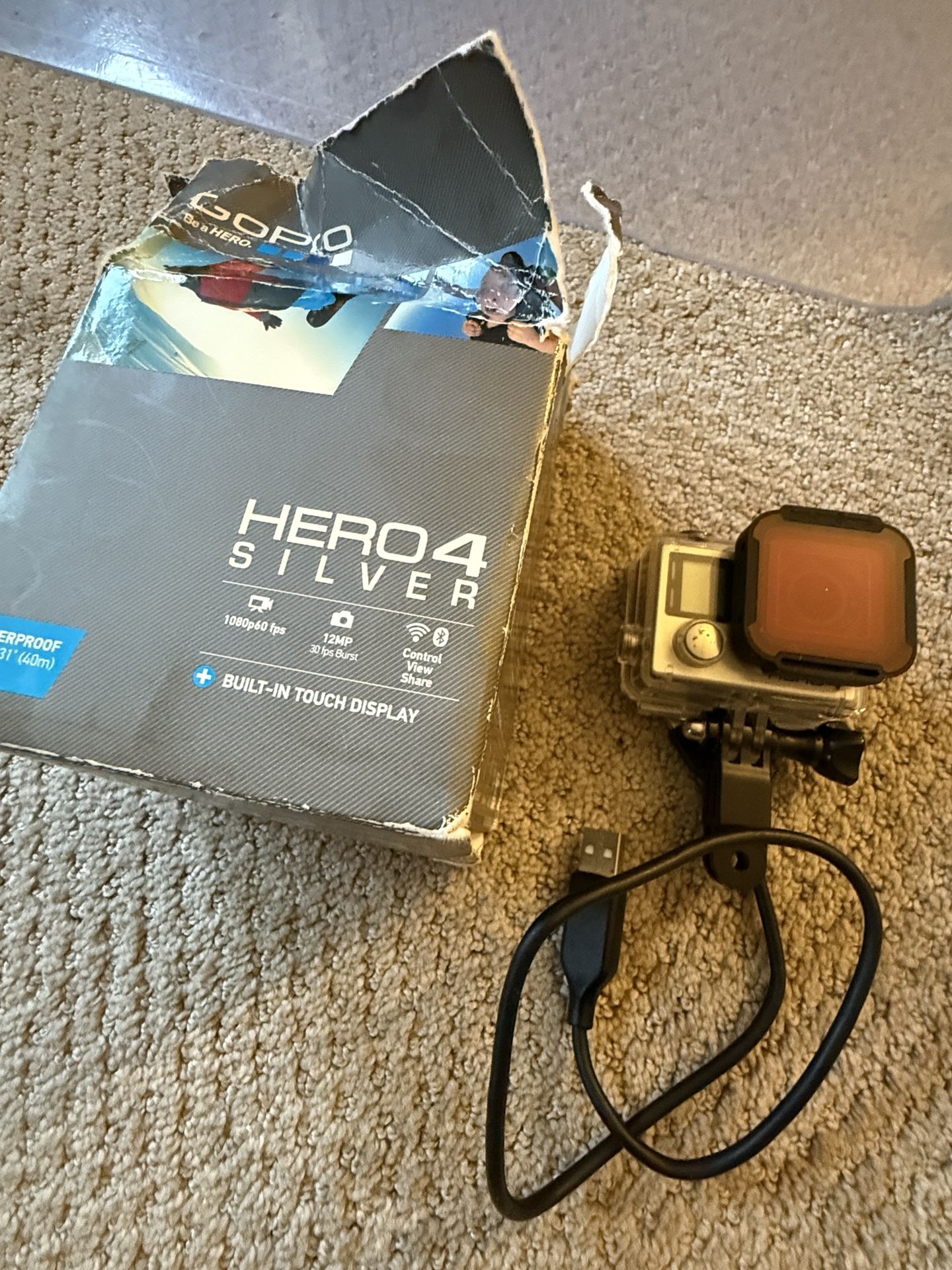 GoPro HERO 4 silver With Waterproof Case & Red Lens