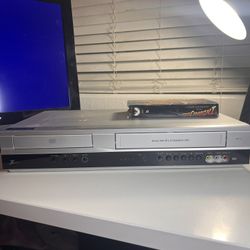 Zenith DVD VCR Combo 4 Head VHS Player Model XBV713 No Remote Tested ! 