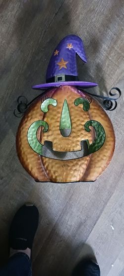 Halloween Metal Decor And Candle Holder