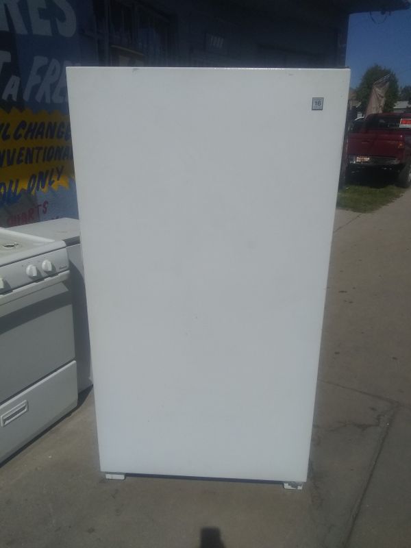 Whirlpool stand up deep freezer for Sale in San Bernardino, CA OfferUp