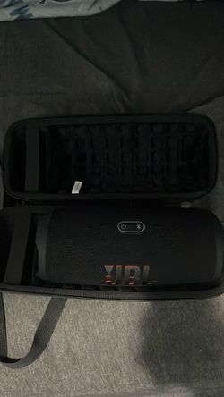 JBL Charge 5 Speaker