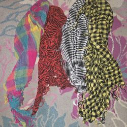 Scarfs