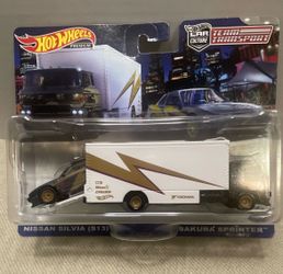 Hot Wheels Car Culture Team Transport Nissan Silvia (S13) Sakura Sprinter 1:64