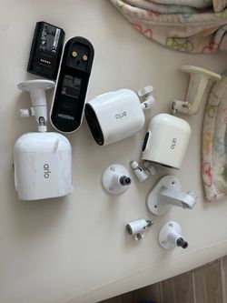 Arlo gen1 Wireless Security Cameras